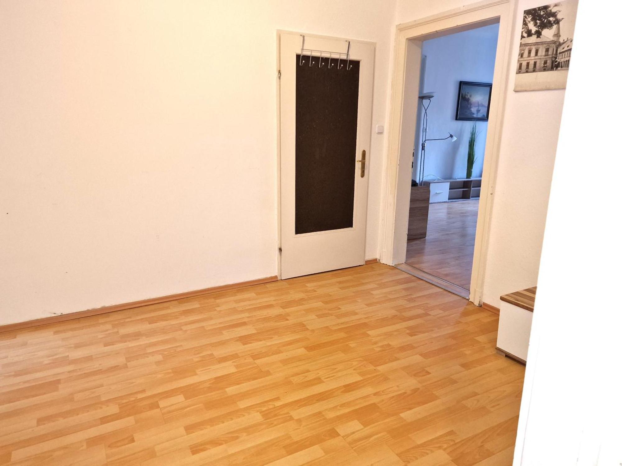 Appartamento Gudzevic Ferien Unterkuenfte A - 5 Gloggnitz Esterno foto